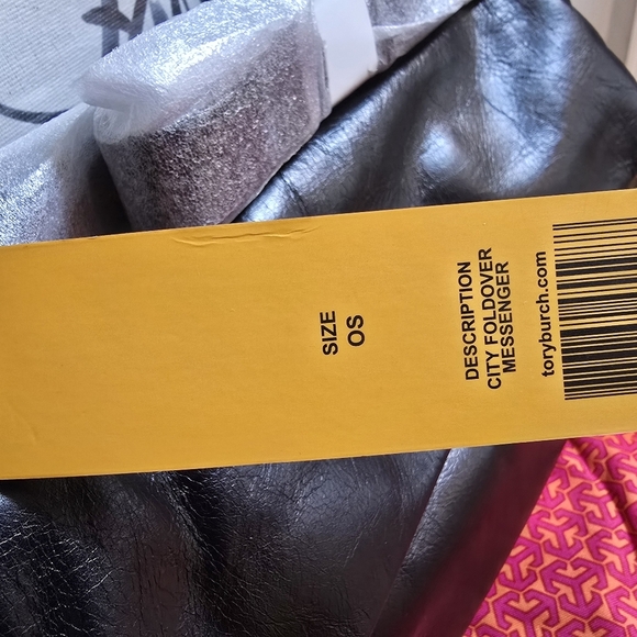 Tory Burch Black Leather City Foldover Messenger - Picture 6 of 11